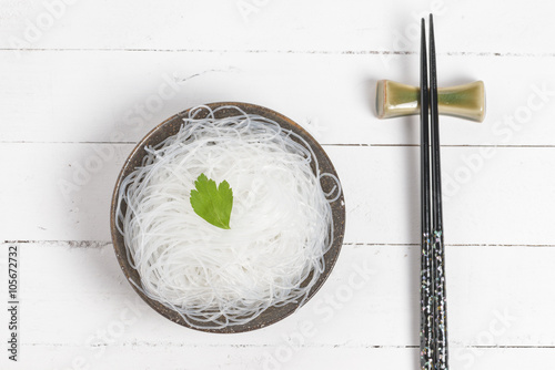 Fotografi Mung bean vermicelli or cellophane noodles, a transparent thread
