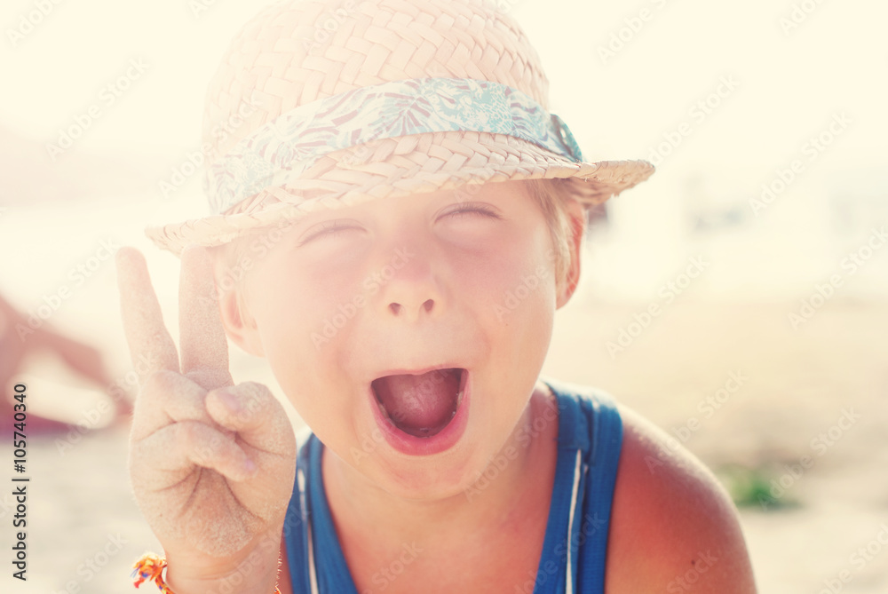 Funny Wriggles Boy Wattled Hat Make Fingers V Gesture Funny Wriggles Boy Wattled Hat Make Fingers V Gesture