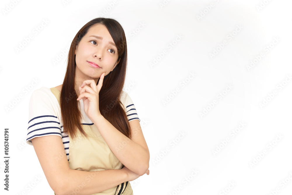 憂鬱な表情の主婦