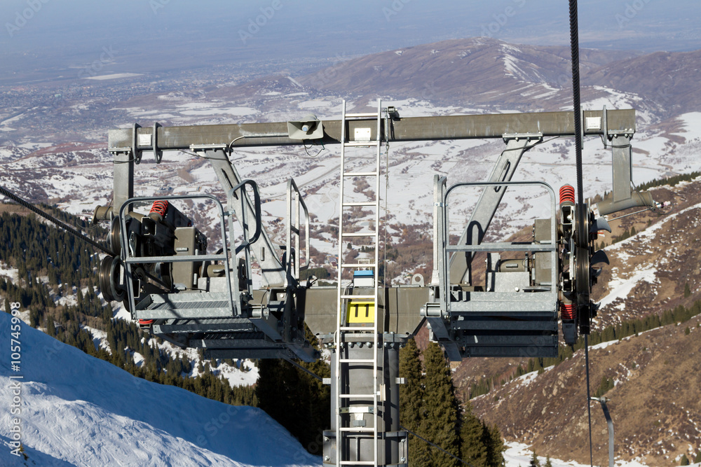 Fototapeta premium chair lift in the mountains ski resort