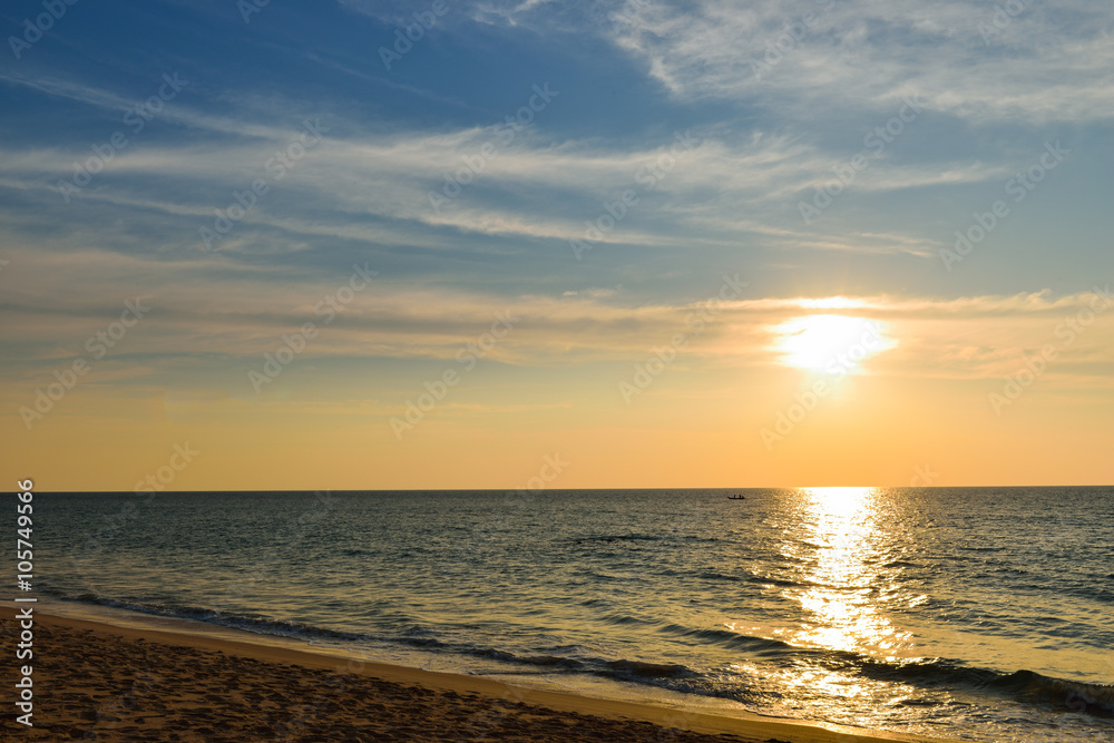 Fototapeta premium sunset and sea