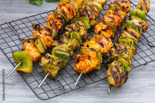 Fotografie Indian chicken tikka kebabs