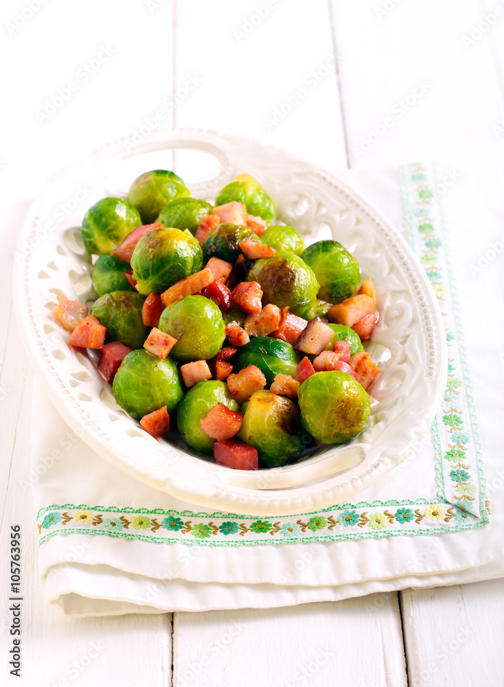 Roasted Brussels sprouts and bacon Roasted Brussels sprouts and bacon