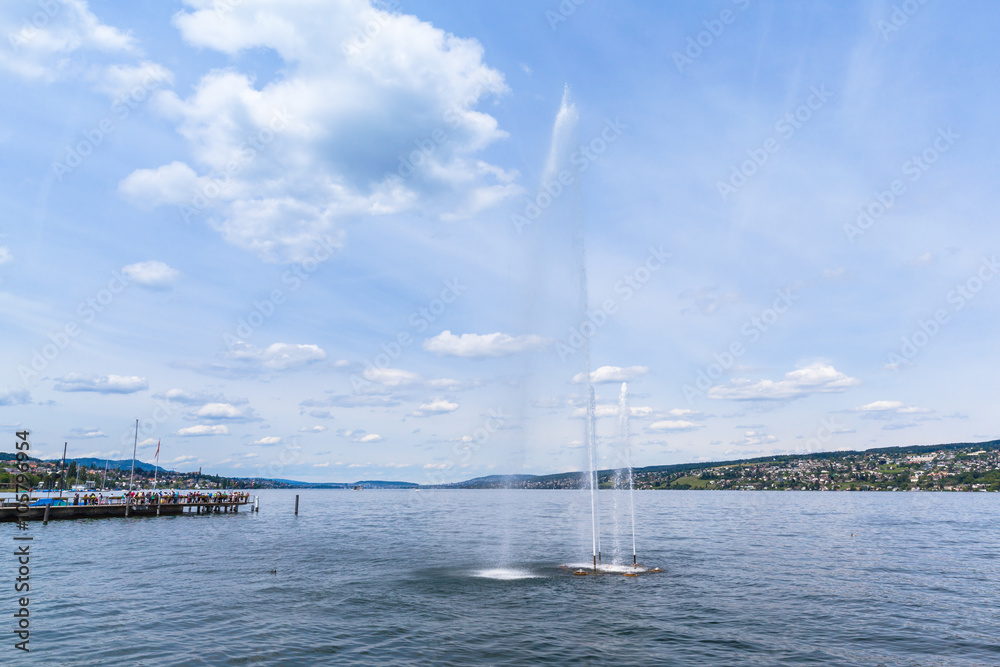 Fountain on Zurich lake Fountain on Zurich lake