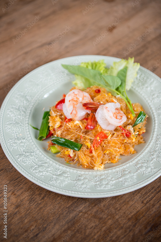 Stir fried vermicelli and mixed vegetables with sukiyaki sauce. Stir fried vermicelli and mixed vegetables with sukiyaki sauce.