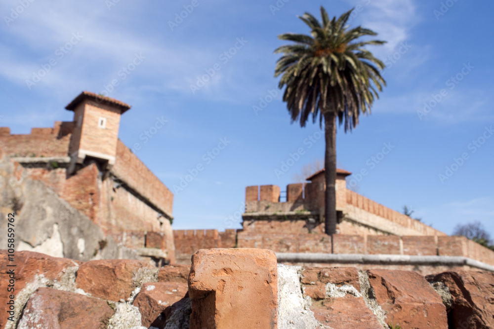 Livorno,Fosso Reale,fortezza nuova zona Pontino.