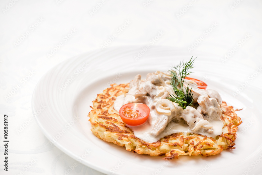 potato pancakes with mushrooms