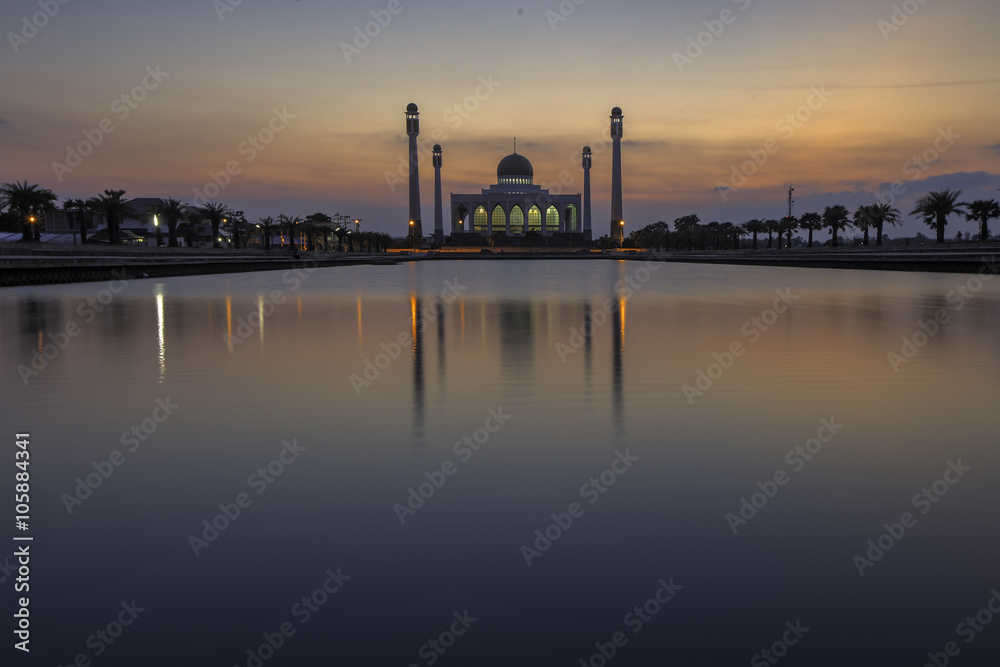 Twilight time at central mosque