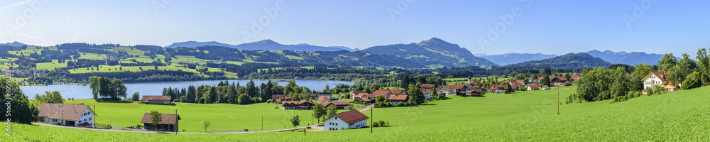Ausblick auf das Allgäu bei Mosbach am Rottachsee