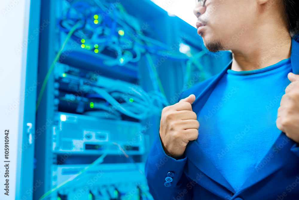Obraz premium People fix core switch in network room