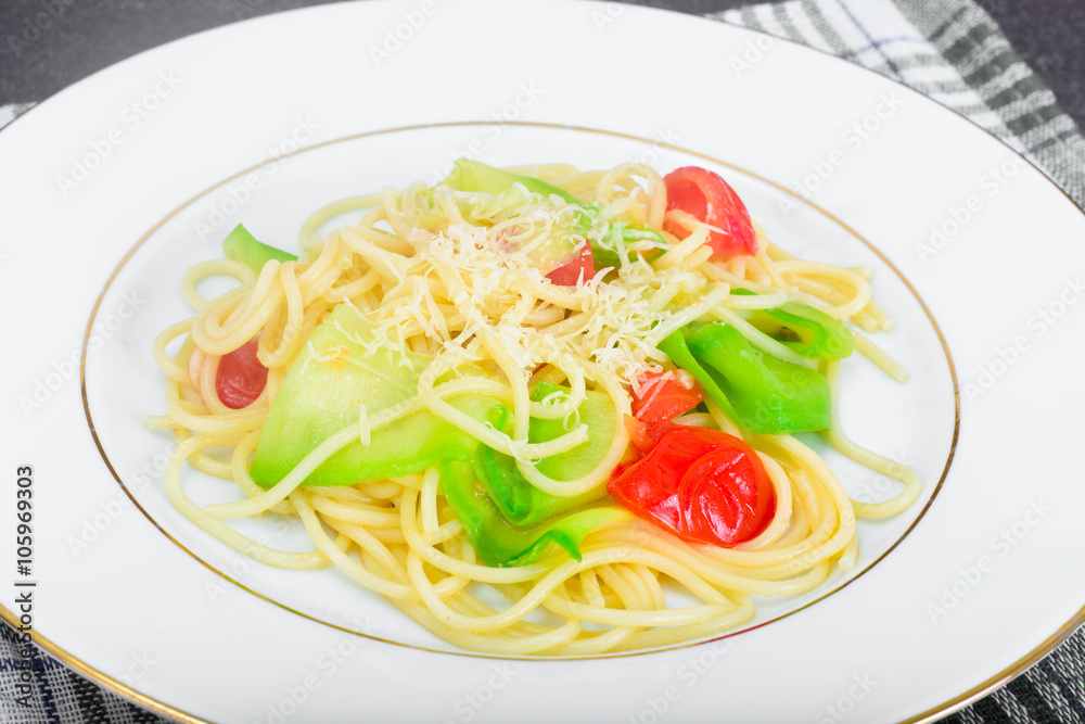 Spaghetti with Zucchini, Tomatoes, Parmesan Cheese, Garlic Spaghetti with Zucchini, Tomatoes, Parmesan Cheese, Garlic