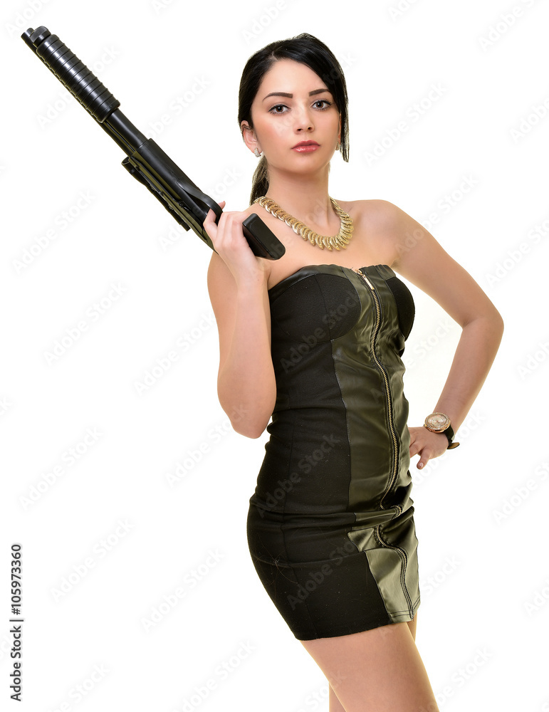 Danger femme avec un pistolet.