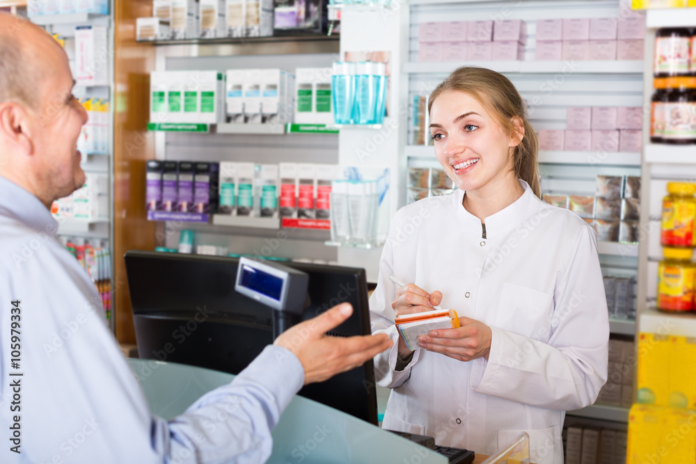 pharmacist counseling customer