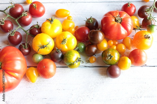 verschiedene Tomaten Sorten Arten Seltene Tisch 