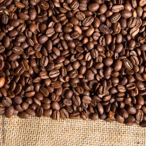Fototapeta Naklejka Na Ścianę i Meble -  Fresh Brown coffee caffeine bean background