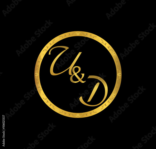 UD initial wedding in golden ring