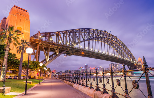 Sydney, New South Wales. Amazing sunset view of Harbour Bridge © jovannig
