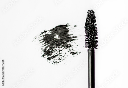 Black mascara brush