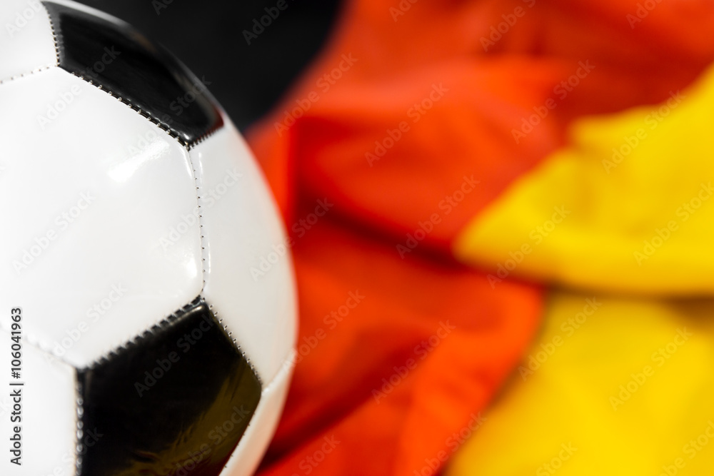 Deutschland-Flagge 150x90 Cm - Fußball-Fanartikel, Wetterfest Mit Metallösen
