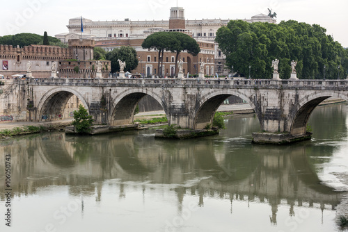 The  Bridge of Sant Angelo in Rome, Italy © wjarek