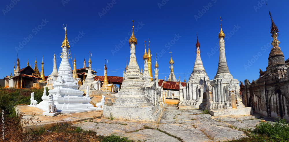 Shwe Inn Thein Paya temple complex in Myanmar