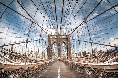 Brooklyn bridge from a fish eye perspective, New York City © spyarm