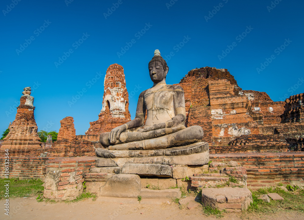Old temple in Ayutthaya