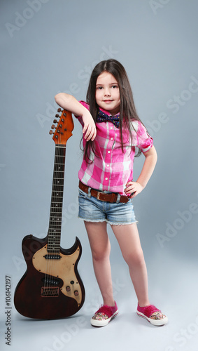 Beautiful artistic little g...