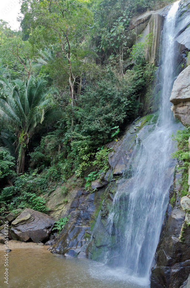 Fototapeta premium Beautiful Tropical Waterfall in Yelapa, Puerto Vallarta, Mexico.