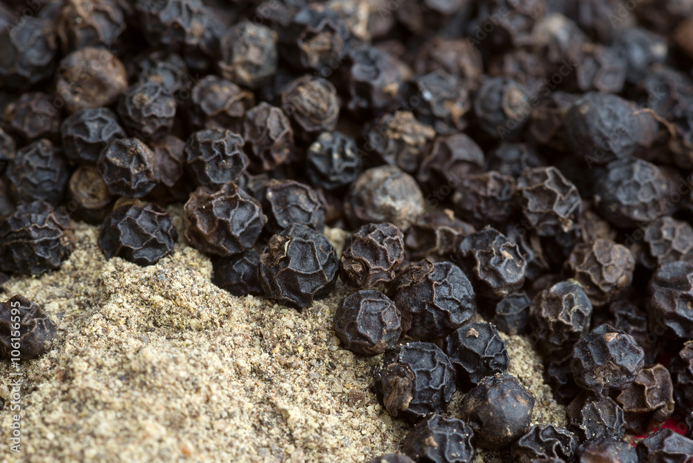 black pepper - fruit and ground black pepper - fruit and ground