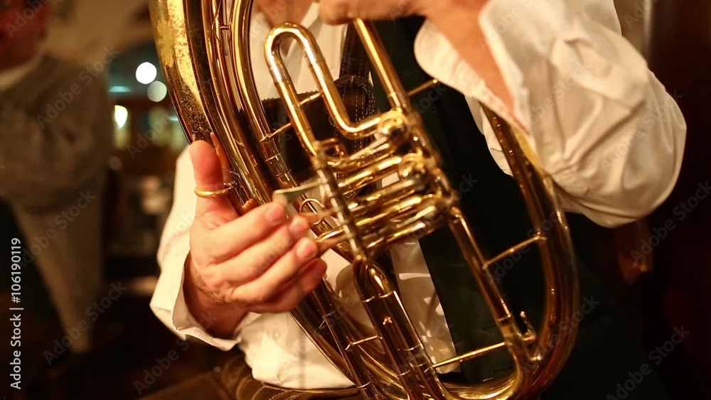Traditional folk musicians play music in the Hofbrauhaus, the world-famous large beer restaurant