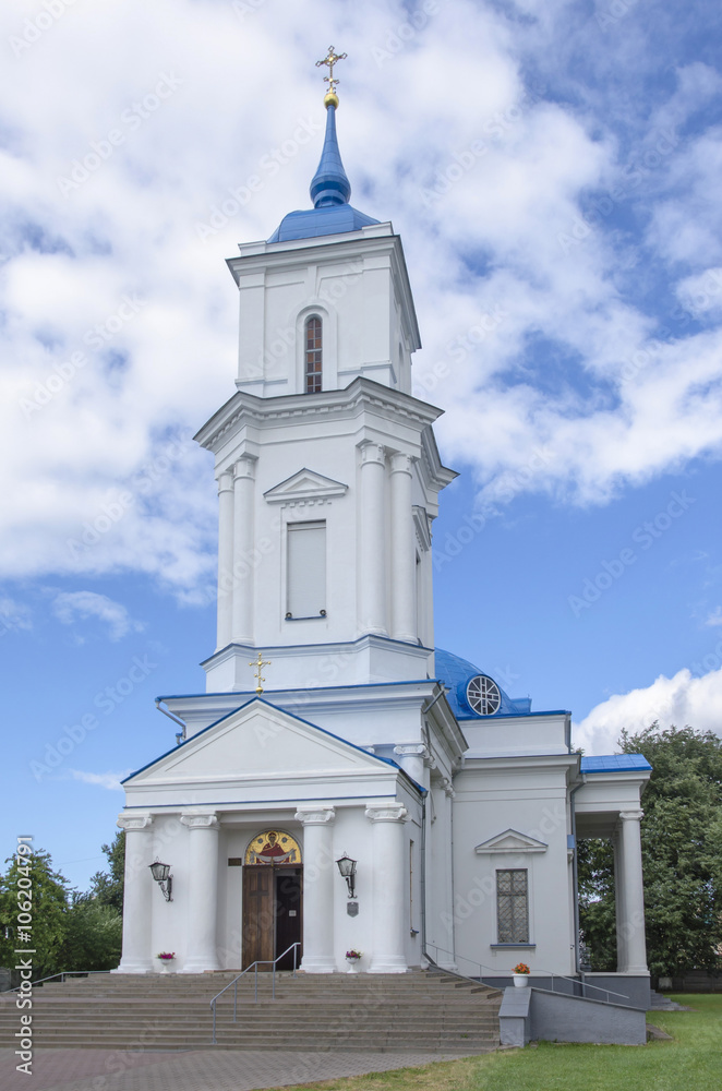 Fototapeta premium Belarus, Baranovichi: orthodox Pokrovsky Cathedral.