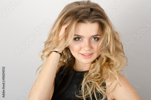 Portrait of an attractive fashionable young woman