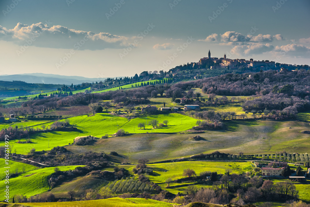 Indescribable panoramic view of the Tuscan countryside.
