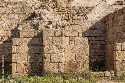 Fototapeta Naklejka Na Ścianę i Meble -  Background  texture of wall ruins. stone wall texture , texture of stone wall for background , old stone texture