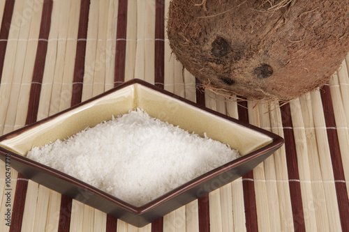 Noce di cocco e farina di cocco