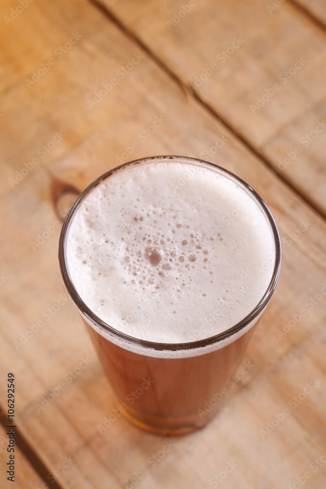 Shaker beer glass Shaker beer glass