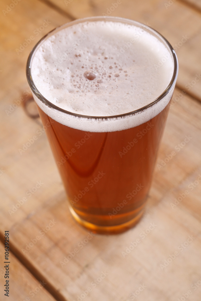 Shaker beer glass Shaker beer glass