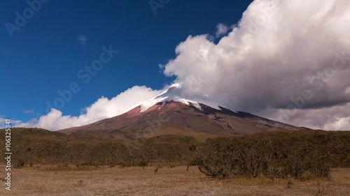 Witness the mesmerizing sight of fast moving clouds over Ecuador's majestic Cotopaxi volcano,standing tall at 5897m ,the country's second highest summit,captured in stunning 1 frame every 6 seconds. photo