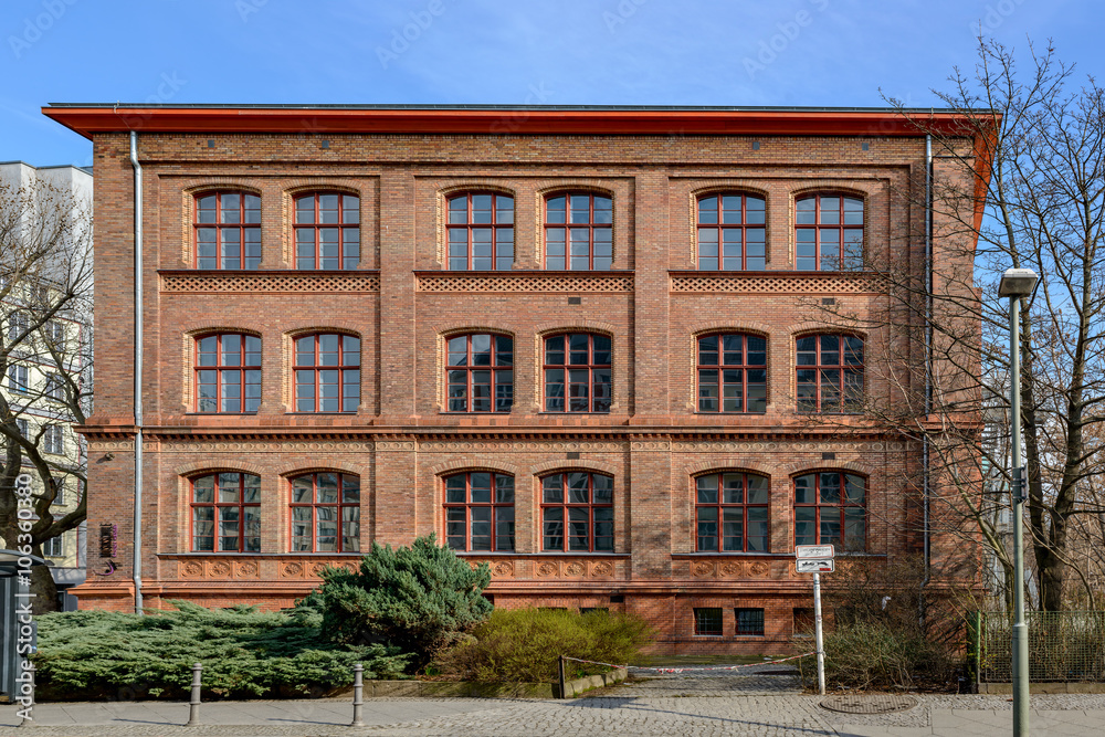 Naklejka premium Ehemaliges Köllnisches Gymnasium in Berlin-Mitte