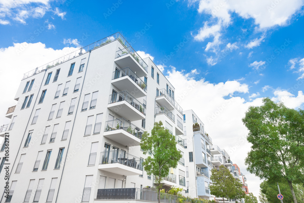 Fototapeta premium moderner Wohnungsbau, Immobilie