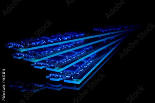 Computer random access memory (RAM) modules