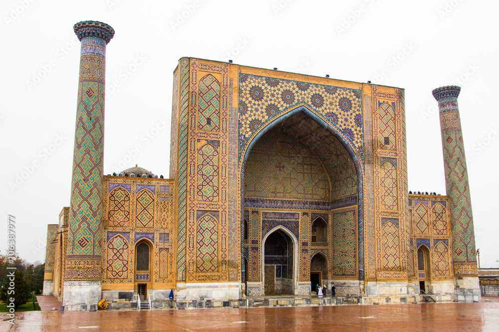 Samarkand, Uzbekistan: The Ulugbek madrassah in Registan square