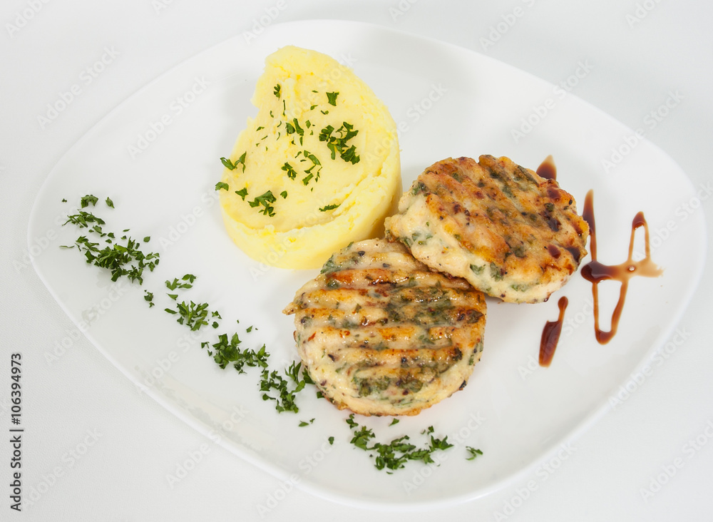 burger with mashed potatoes