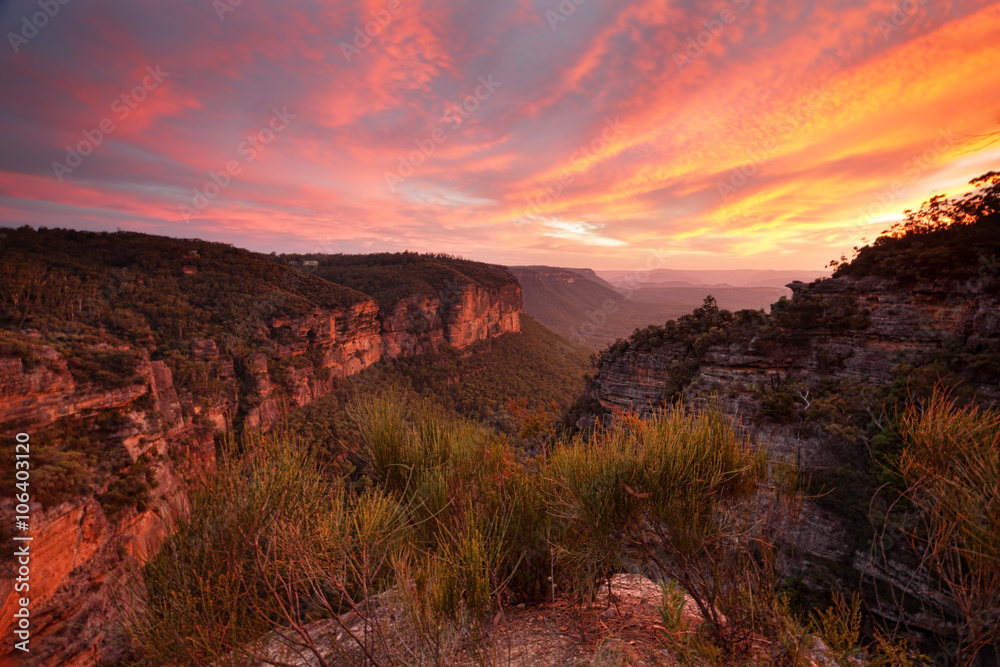 Sunset views from Norths Lookout Katoomba