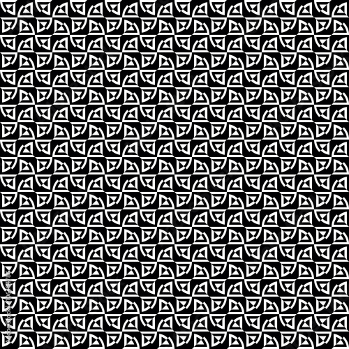 Seamless Pattern   Divided Rounded Triangles   Black-and-White