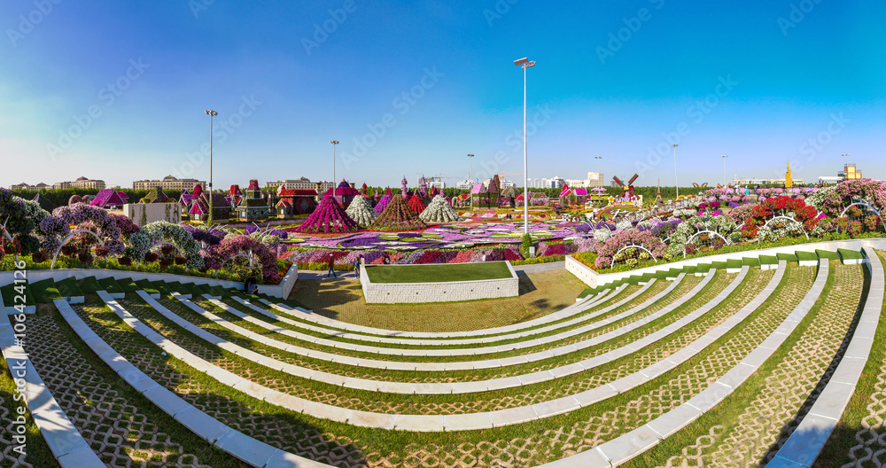 Fototapeta premium Dubai miracle garden