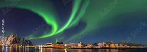 Fototapeta Zorza polarna w Norwegii Svolvaer Panorama