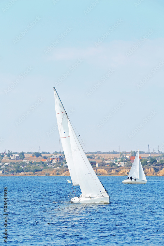 Fototapeta premium Sailing yachts regatta