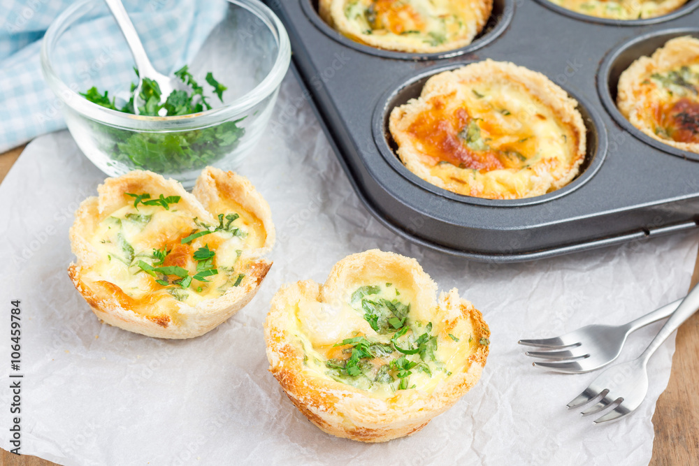Mini quiche with bacon Mini quiche with bacon